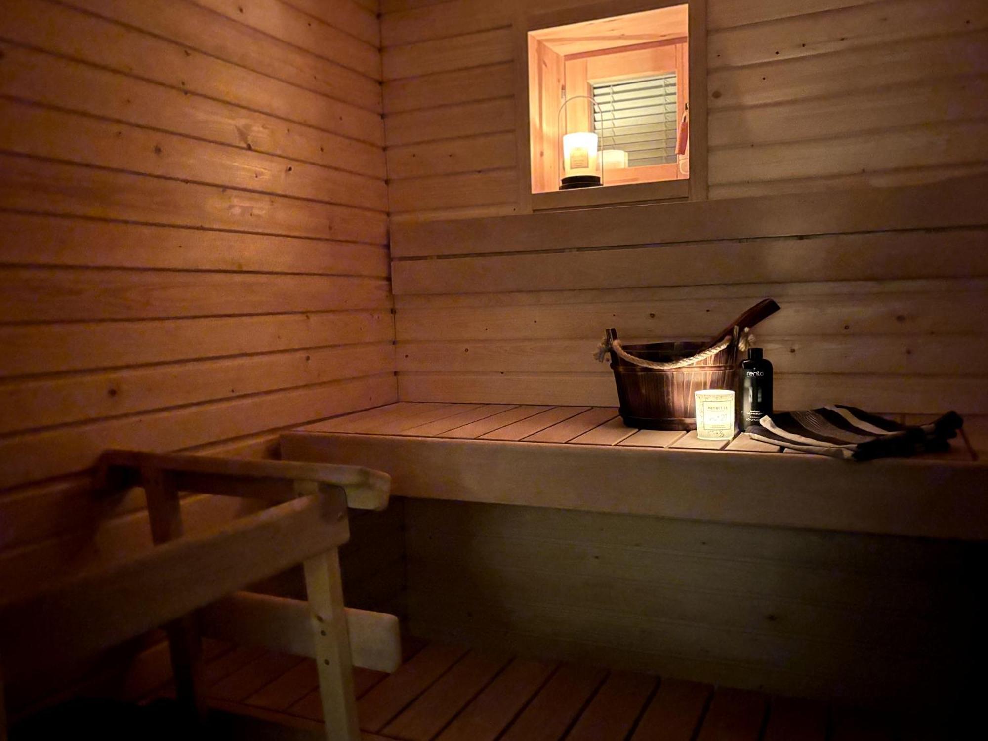 Luxury With Private Sauna Free Parking Appartement